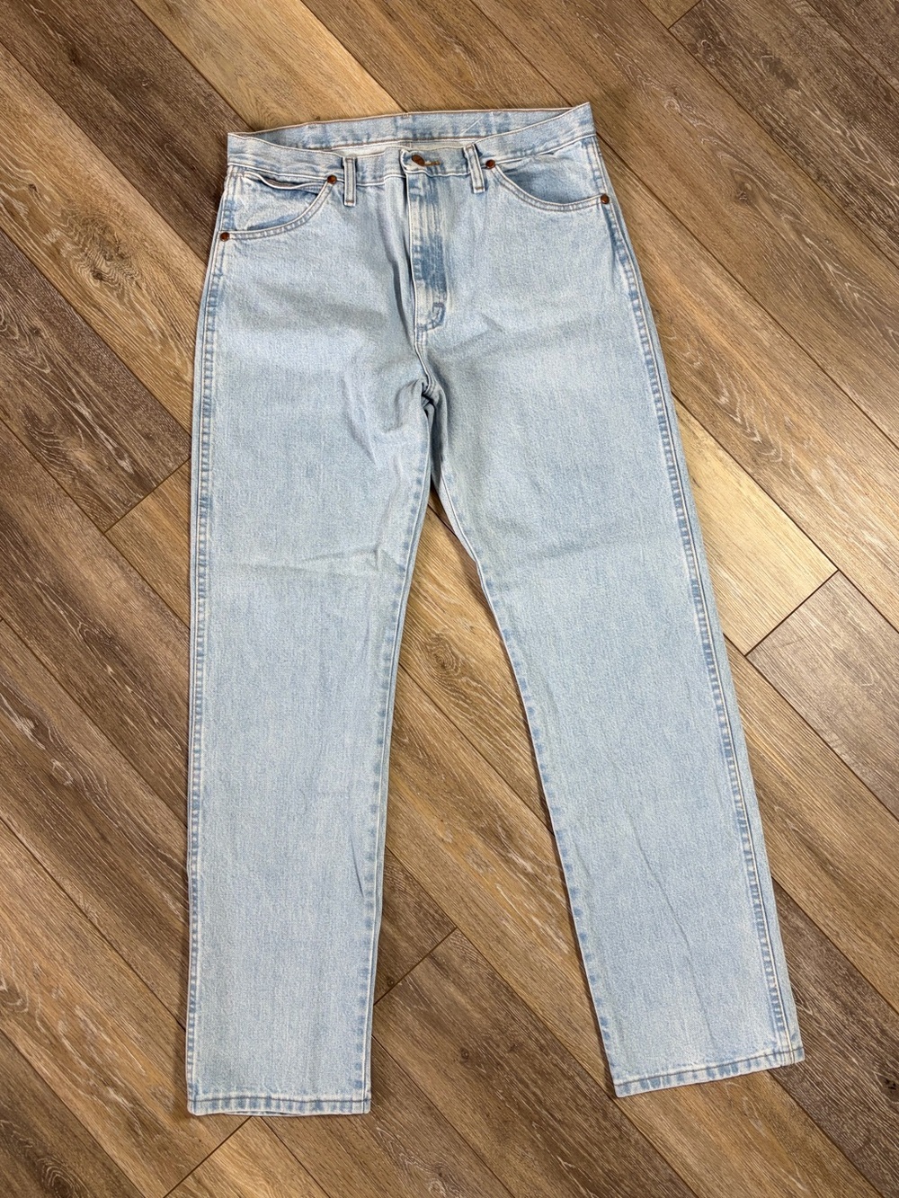 Wrangler Cowboy Cut Regular Fit Bleach Style 13MWZGH - Picture 4 of 14